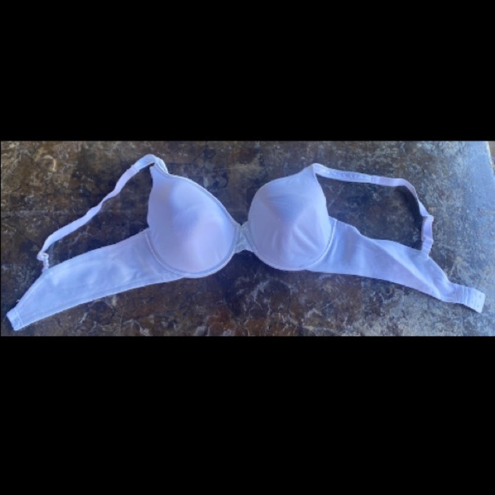 EUC Vanity Fair Body Caress 40 C White women’s Bra support underwire padding